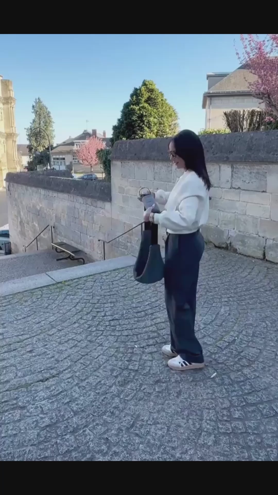 Echarpe porte bébé Dark Leopard video