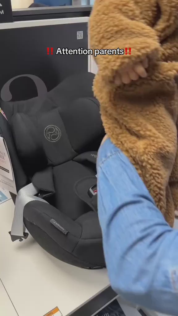 Siége auto évolutif 360° 0 à 12 ans ceinture de sécurité 5 points video